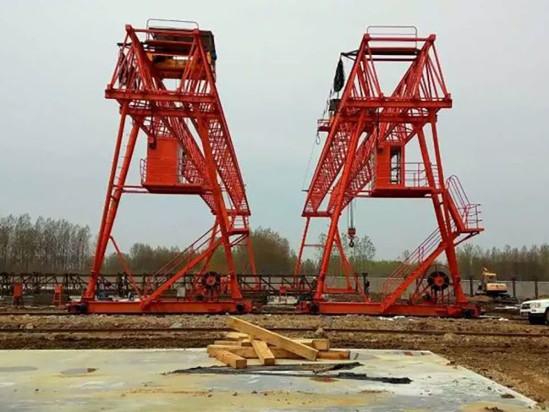 雙主梁門式起重機(桁架式)